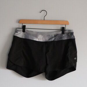 Lululemon Womens Black Sz 8 Turbo Run Athletic‎ Pocket Shorts